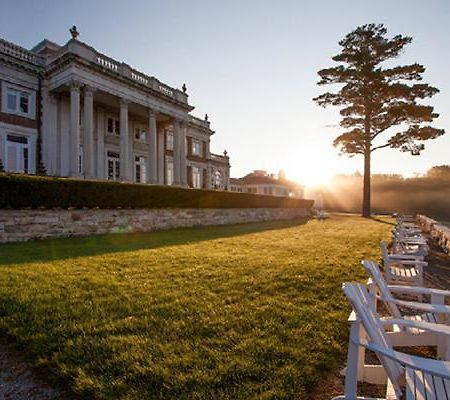 Canyon Ranch Lenox Bagian luar foto